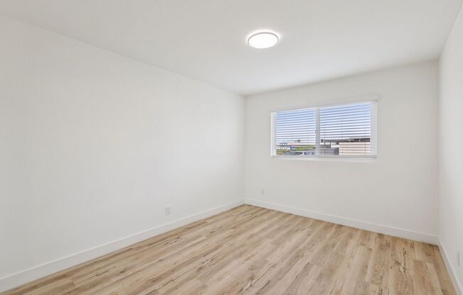 2 beds, 2 baths, 975 sqft, $2,722, Unit 110