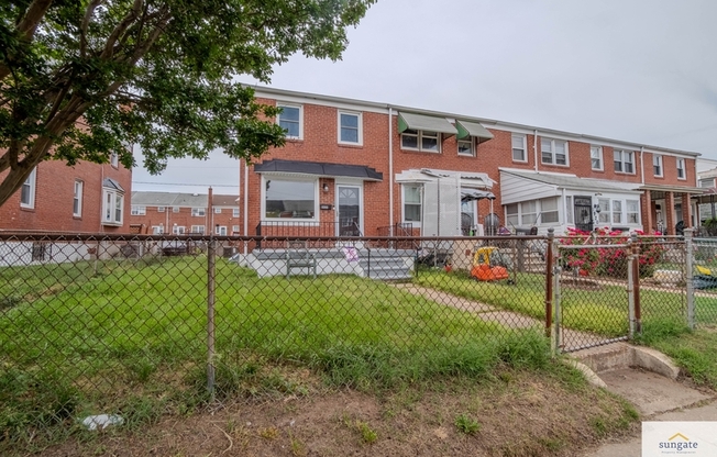 1924 PENHALL RD