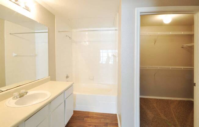 Expansive Closet Space at Stoneleigh on Cartwright Apartments, J Street Property Services, Mesquite,Texas