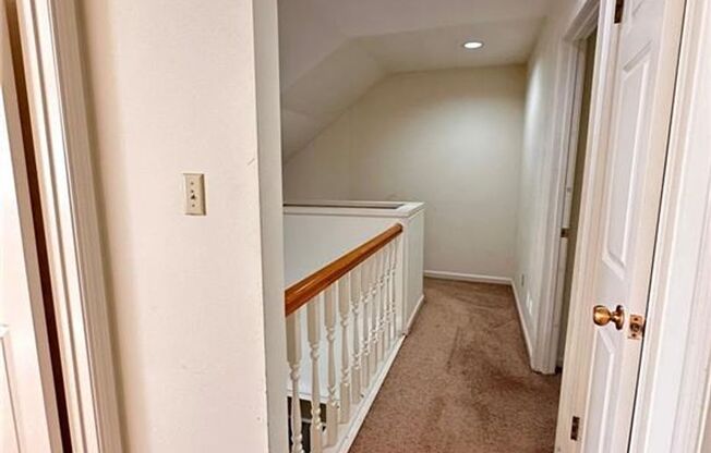 3 beds, 2.5 baths, $1,950