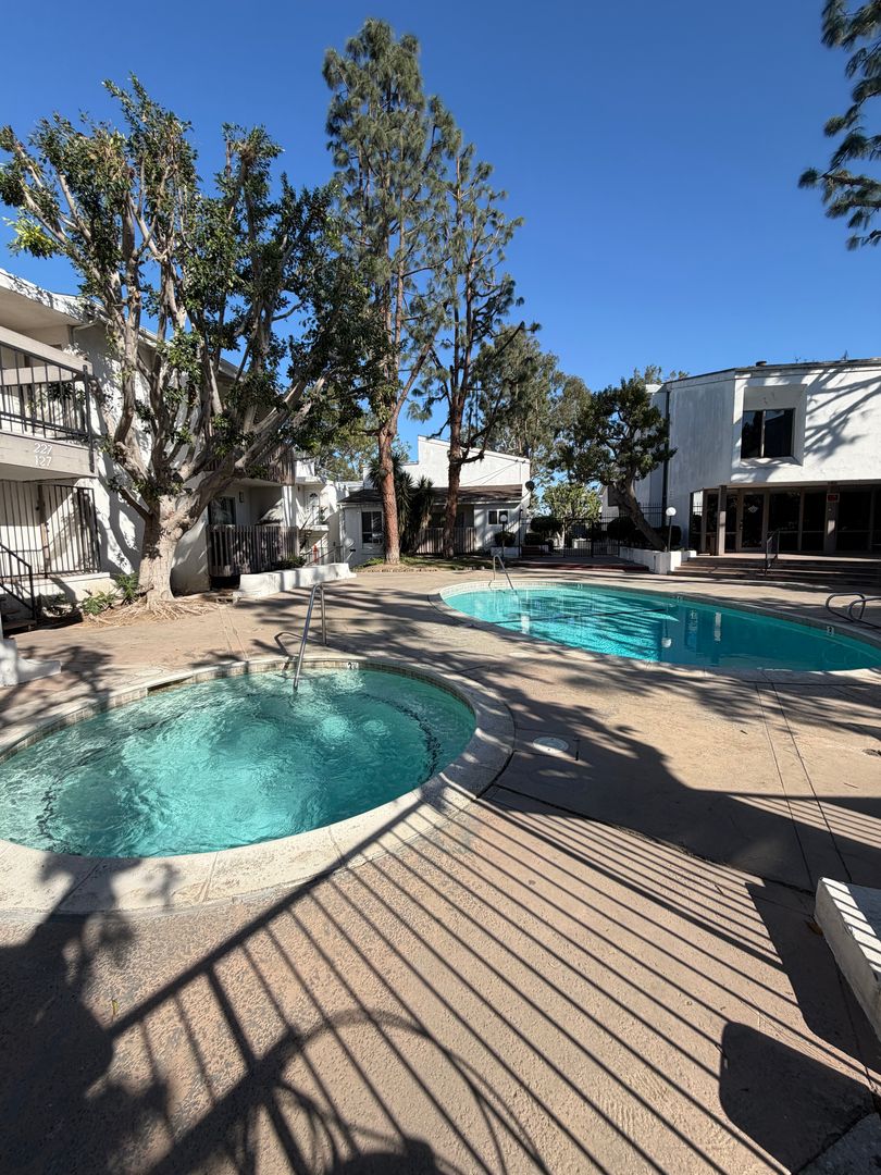 Beautiful Condo in Serene Montebello HOA Community – Pool, Spa & Prime Location