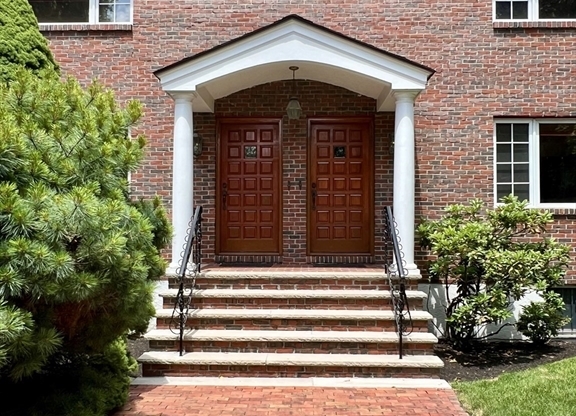 177 R FANEUIL ST
