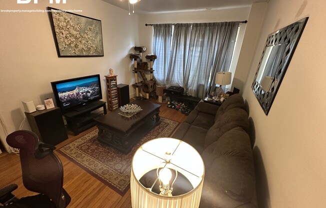 1 bed, 1 bath, $2,450, Unit 8