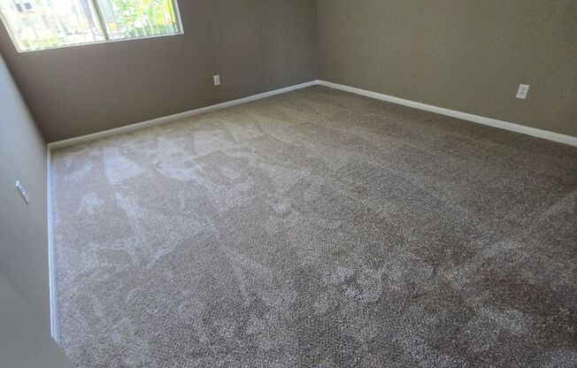 1 bed, 1 bath, 640 sqft, $1,995, Unit 646 - 29