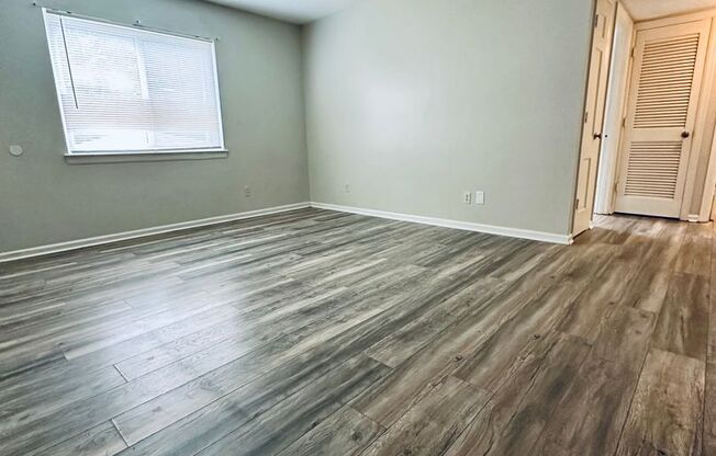3328 Pinewood