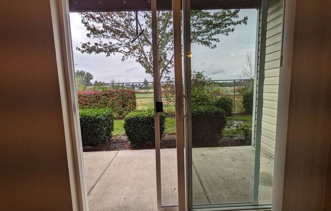 2 beds, 2 baths, 994 sqft, $1,200, Unit E106