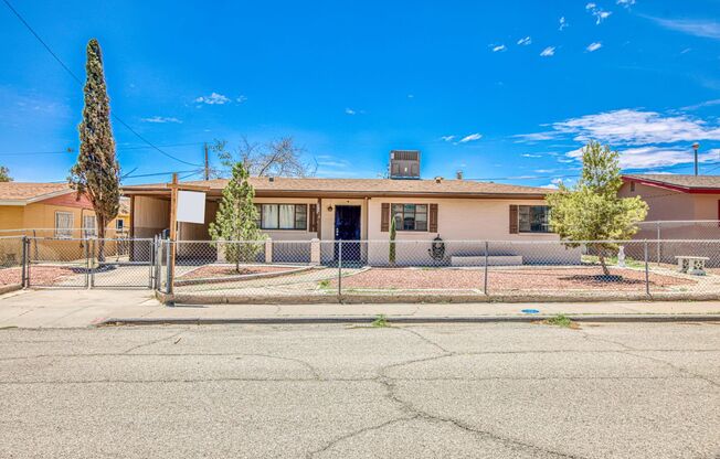 Beautiful 3 bed-1 bath house