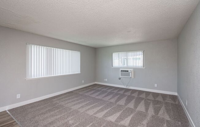 2 beds, 1 bath, 880 sqft, $1,450, Unit 96-4