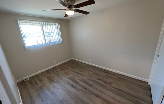 2 beds, 1 bath, $2,625, Unit Oak 278