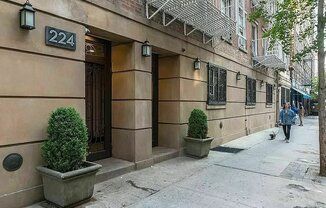Studio, 1 bath, $3,195, Unit E2