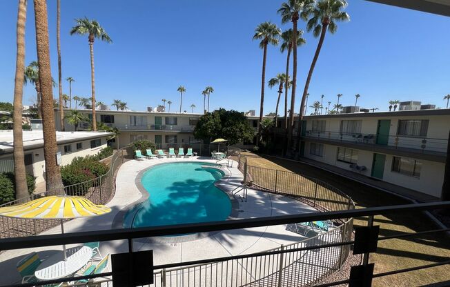 2 beds, 1 bath, $1,650, Unit Unit #23