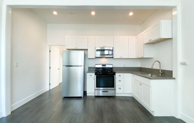 The Lofts on Pier Avenue