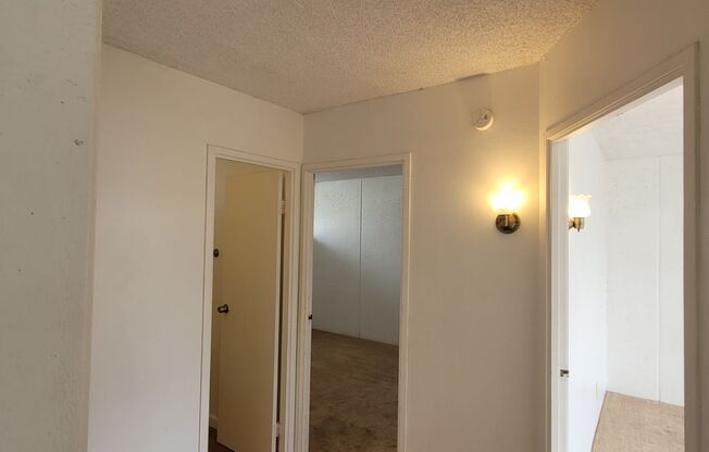 2 beds, 1 bath, $1,995