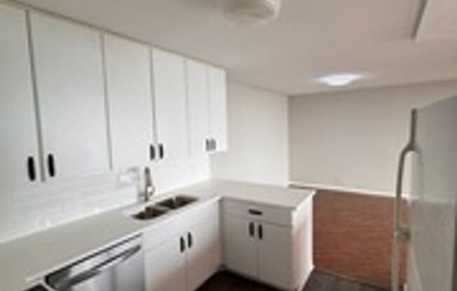 2 beds, 2 baths, $4,695, Unit # 1407 1408
