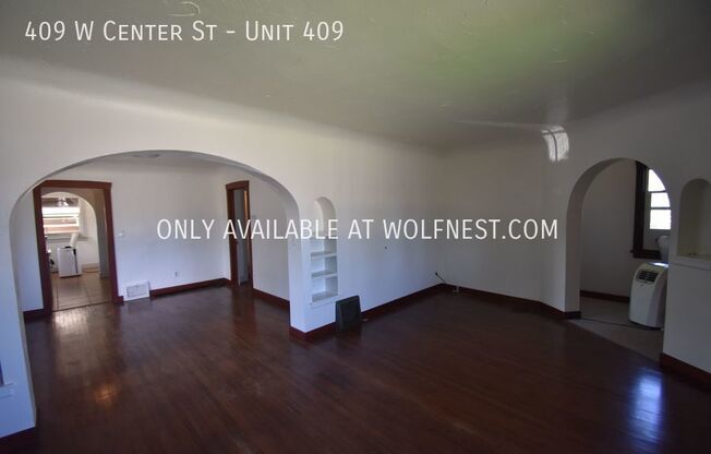 409 W CTR ST