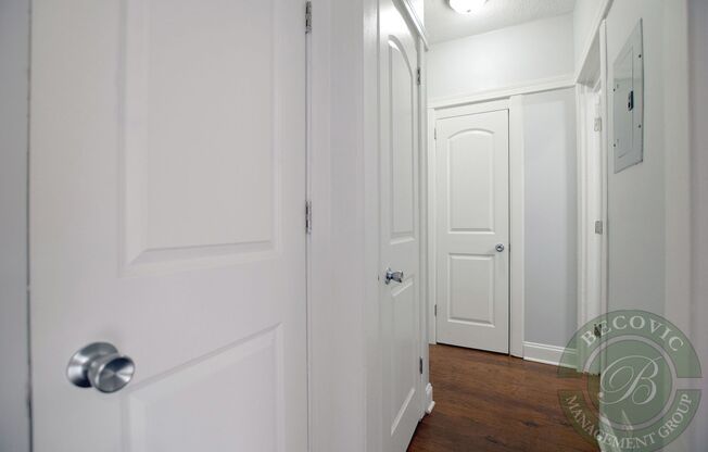 Studio, 1 bath, 305 sqft, $1,550, Unit 317