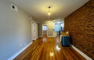 2 beds, 1 bath, $1,700, Unit 4927 1E