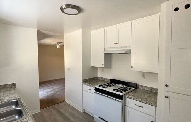 The Courtyard Apartments