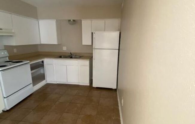 1 bed, 1 bath, 620 sqft, $1,340, Unit 1-1666-D