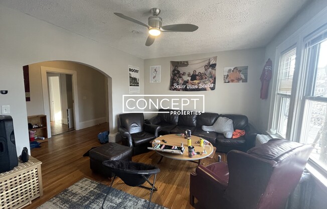 1789 Commonwealth Ave