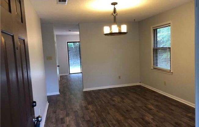 2 bedroom renovated townhome in High Point