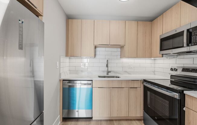 1 bed, 1.5 baths, 678 sqft, $2,450, Unit 2G
