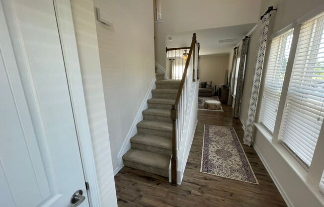 Like new 3 Bedroom townhouse with 2 car garage