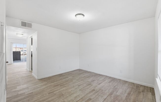 2 beds, 2.5 baths, 1,120 sqft, $1,379, Unit 309