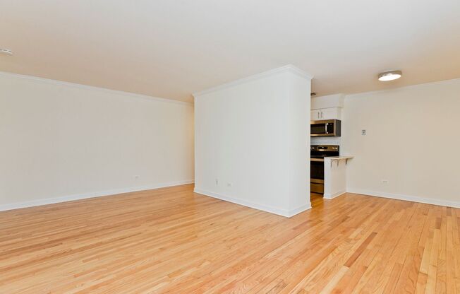 1 bed, 1 bath, $1,650, Unit 403