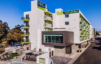Vida Studio City