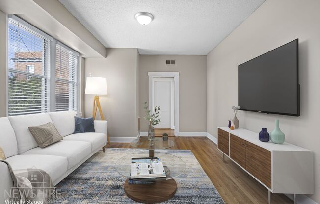 1 bed, 1 bath, 600 sqft, $895, Unit 305- Income Restricted 80% AMI