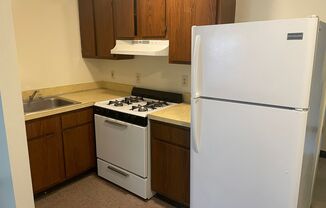 1 bed, 1 bath, 600 sqft, $1,036, Unit Unit 3