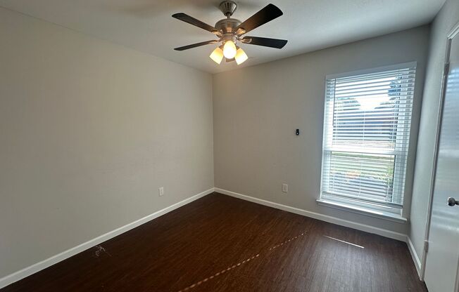 3 beds, 2 baths, $2,100