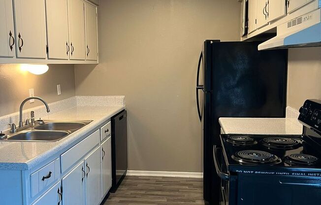 South Glen Apartments