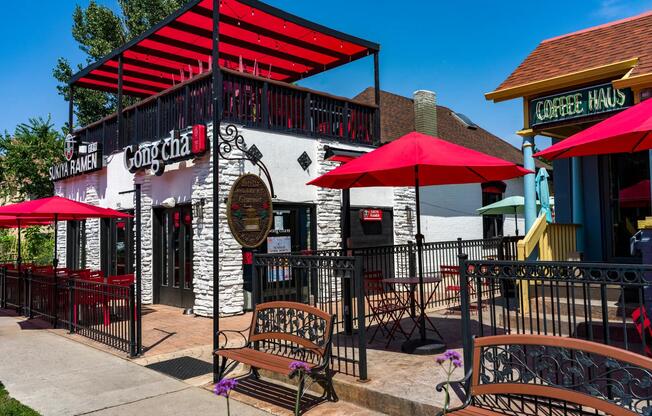 Bubble tea, ramen, and cozy cafés—South Pearl Street’s vibrant flavors are walkable from Modera University Park.