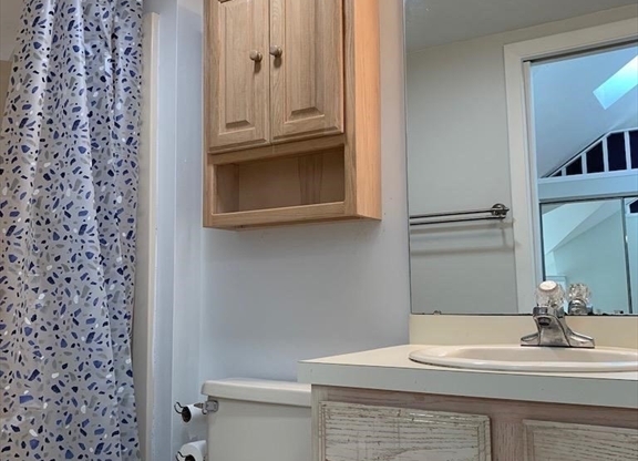 2 beds, 2 baths, 826 sqft, $2,700, Unit D309