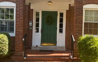 Arlington/Fairlington Villages - 3027 S Columbus Drive - $1,850.00