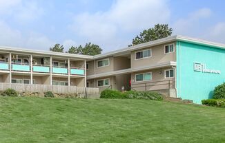 Unionaire Apartments $1000.00 OFF