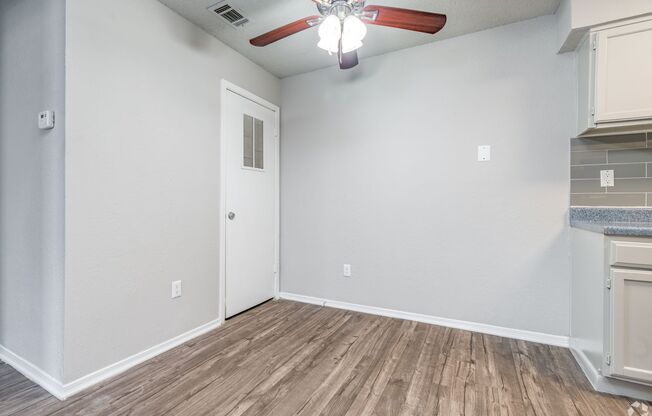 1 bed, 1 bath, 626 sqft, $799, Unit 2006