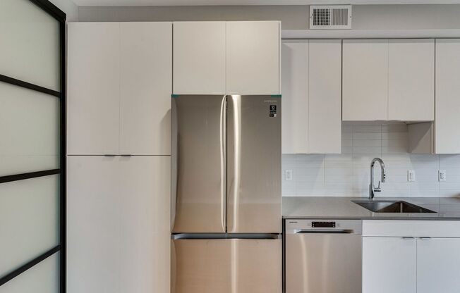 2 beds, 1 bath, 791 sqft, $3,645, Unit 310