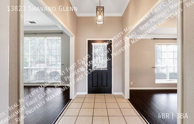 13823 SHAVANO GLENN