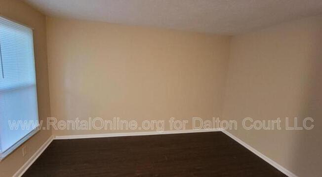 5302 Milner Road, Unit 5