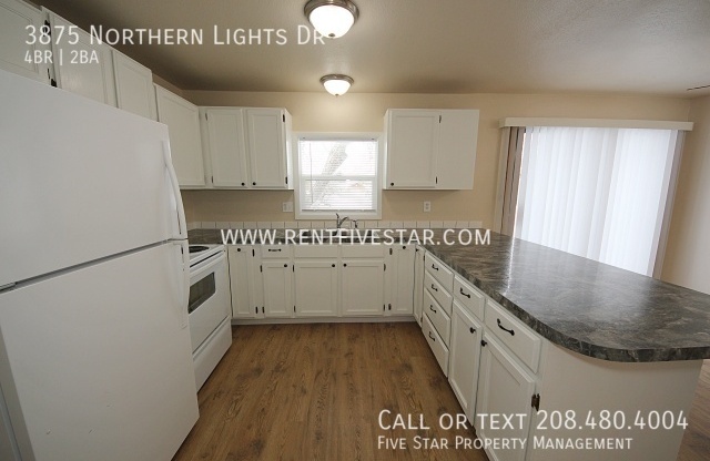 3875 Northern Lights Dr