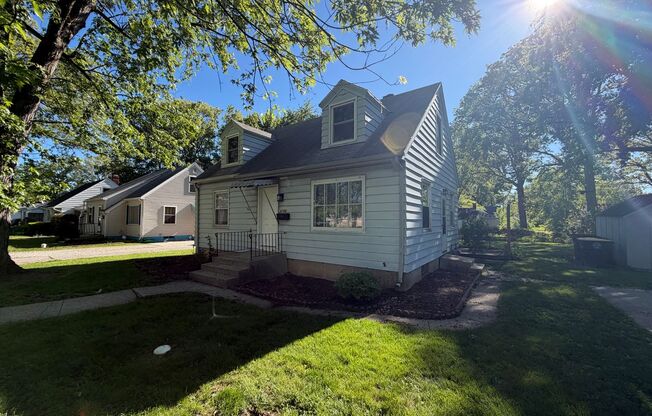 4705 S. Anthony Blvd - Three Bedroom Cape Cod Style Home!