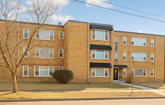 2040 Saunders Ave. St. Paul MN 55116