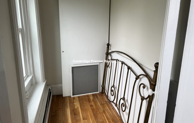 16 Yarmouth St 3