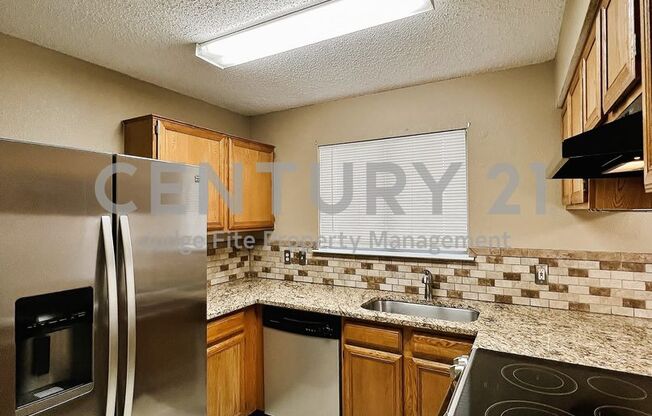 3 beds, 2 baths, $2,095