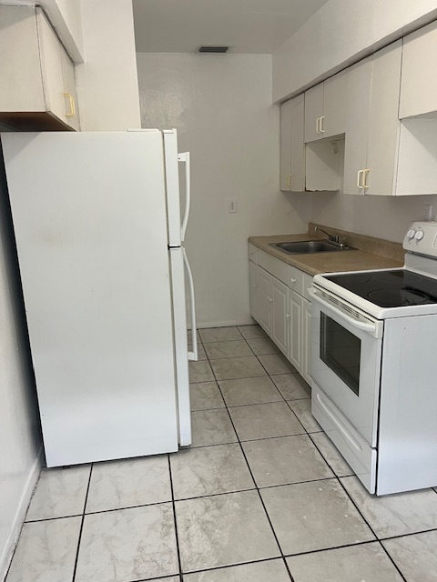 16230 NW 17 PL