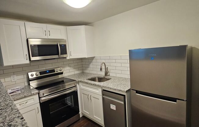 1 bed, 1 bath, 615 sqft, $1,225, Unit 106