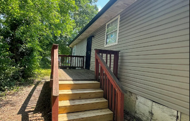 3 Bedroom 1.5 Bathroom in Downtown Chattanooga!